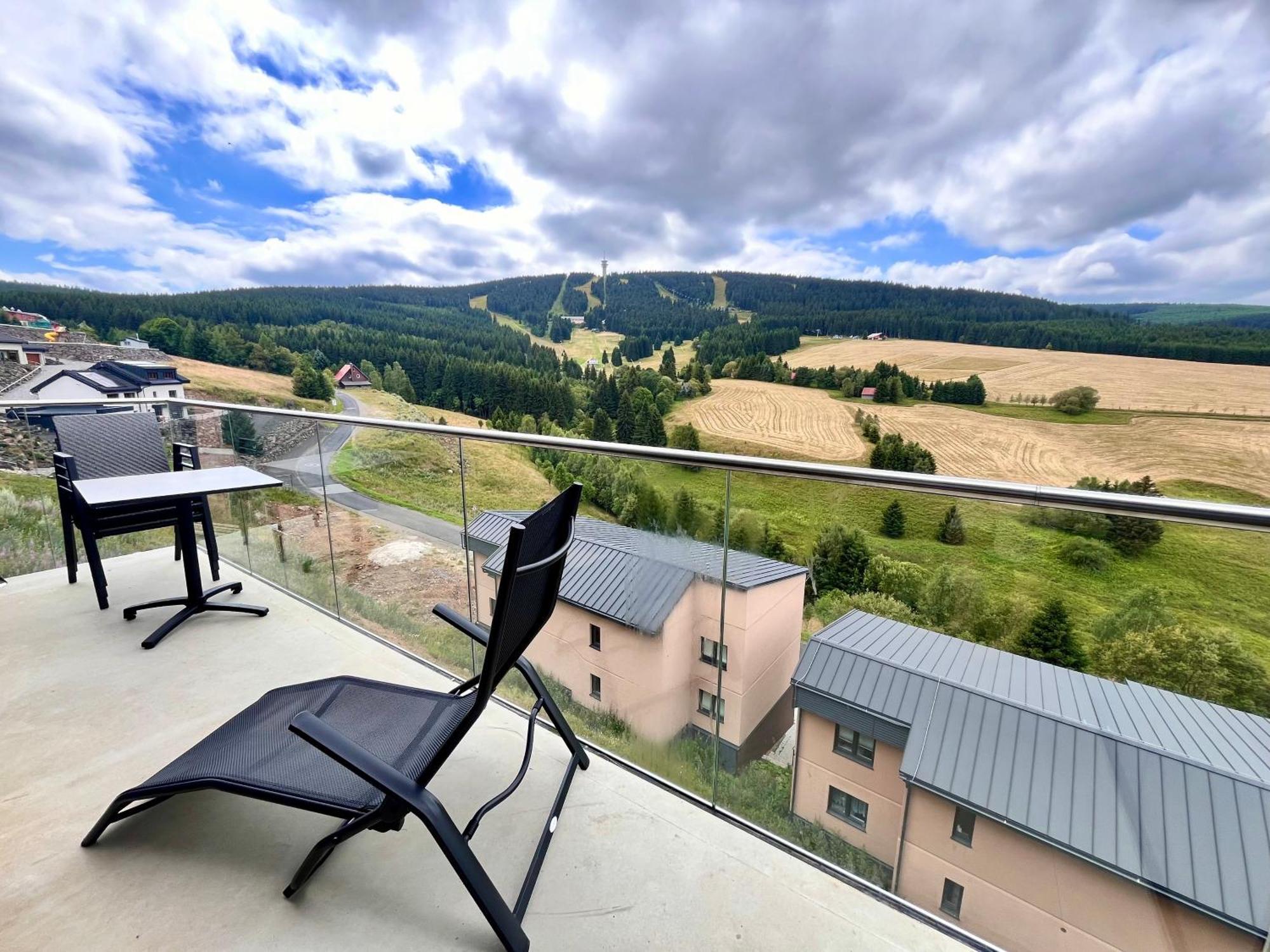 Apartmany Vista Klinovec Loučná pod Klínovcem Kültér fotó