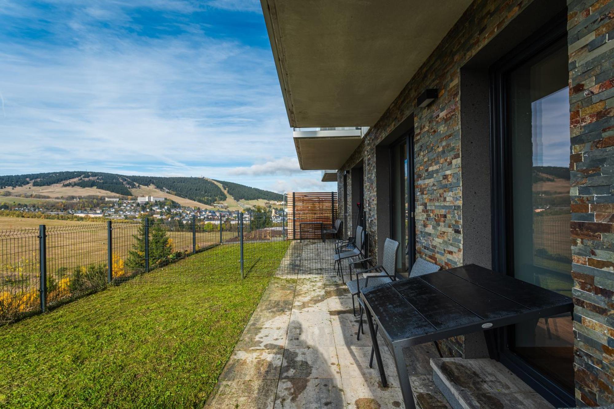 Apartmany Vista Klinovec Loučná pod Klínovcem Kültér fotó